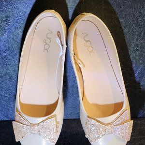 Girls Champagne Gold Shimmer Ballet Flats With Glitter Sparkle/Bows Sugar Size 3